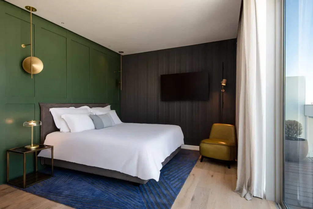 Room with a terrace at Ink Tel Aviv